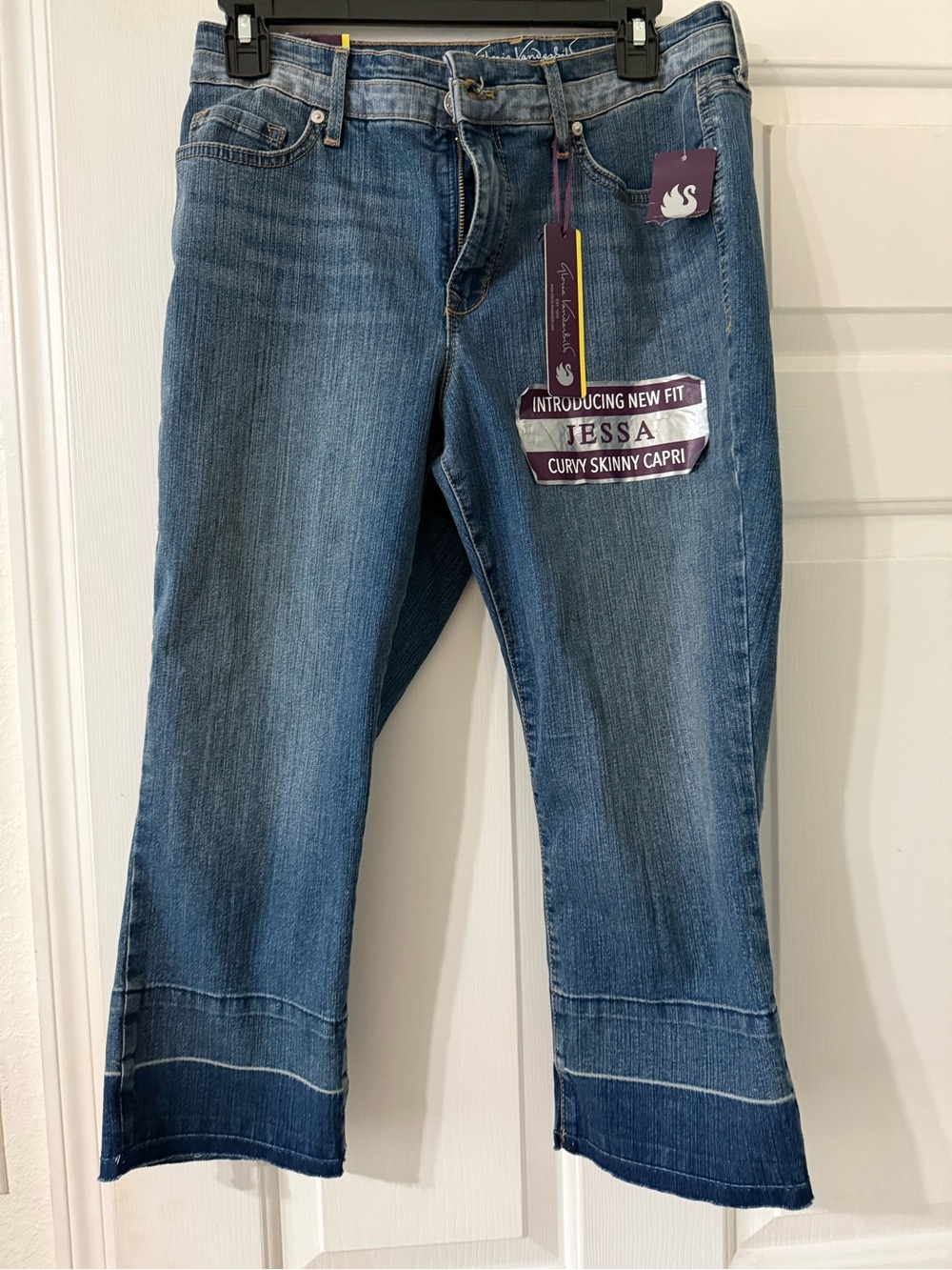 Womens Jeans  capri size 6 Glora Vanderbilt Jessa